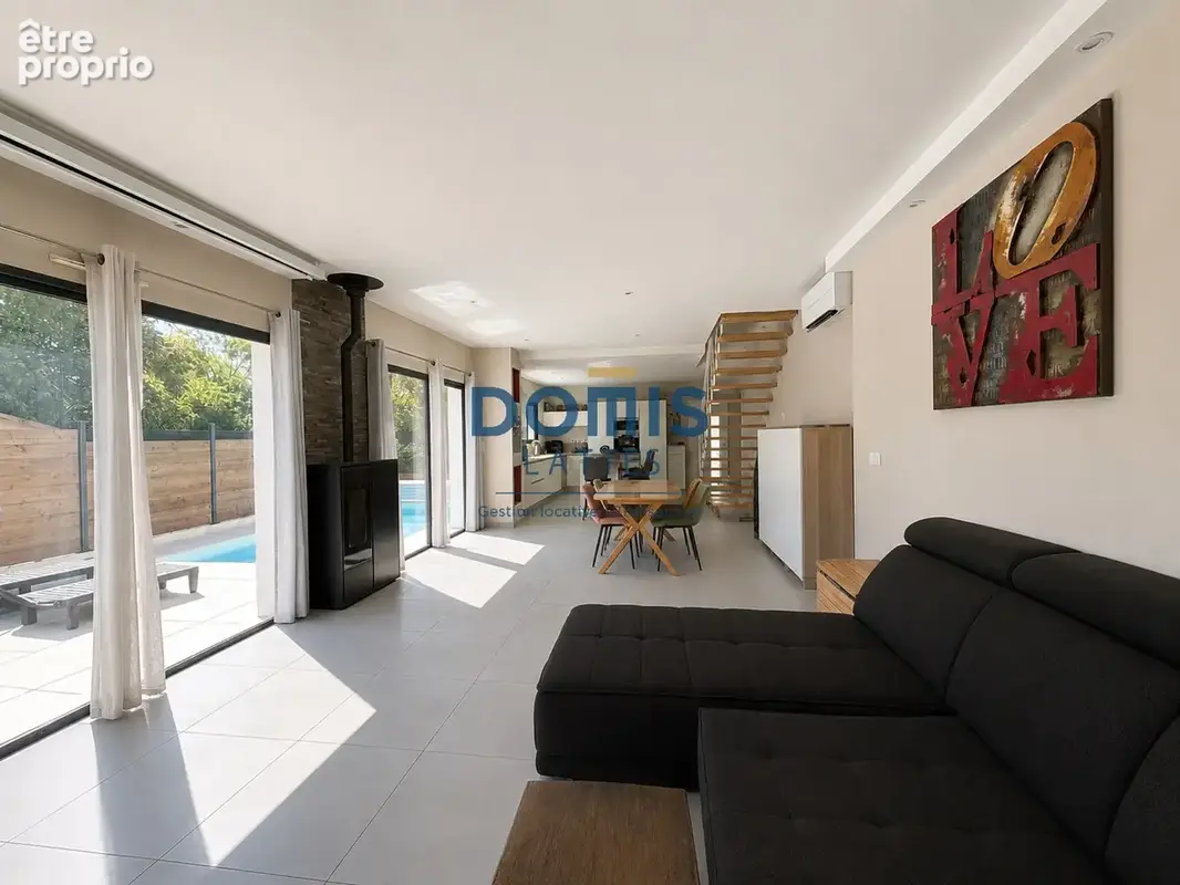 Lattes centre   exceptionnelle villa contemporaine t5 de 130 m2 avec piscine - photo 4
