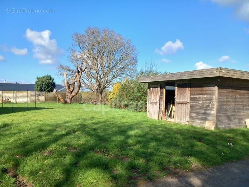 Terrain à SAINT-QUAY-PERROS