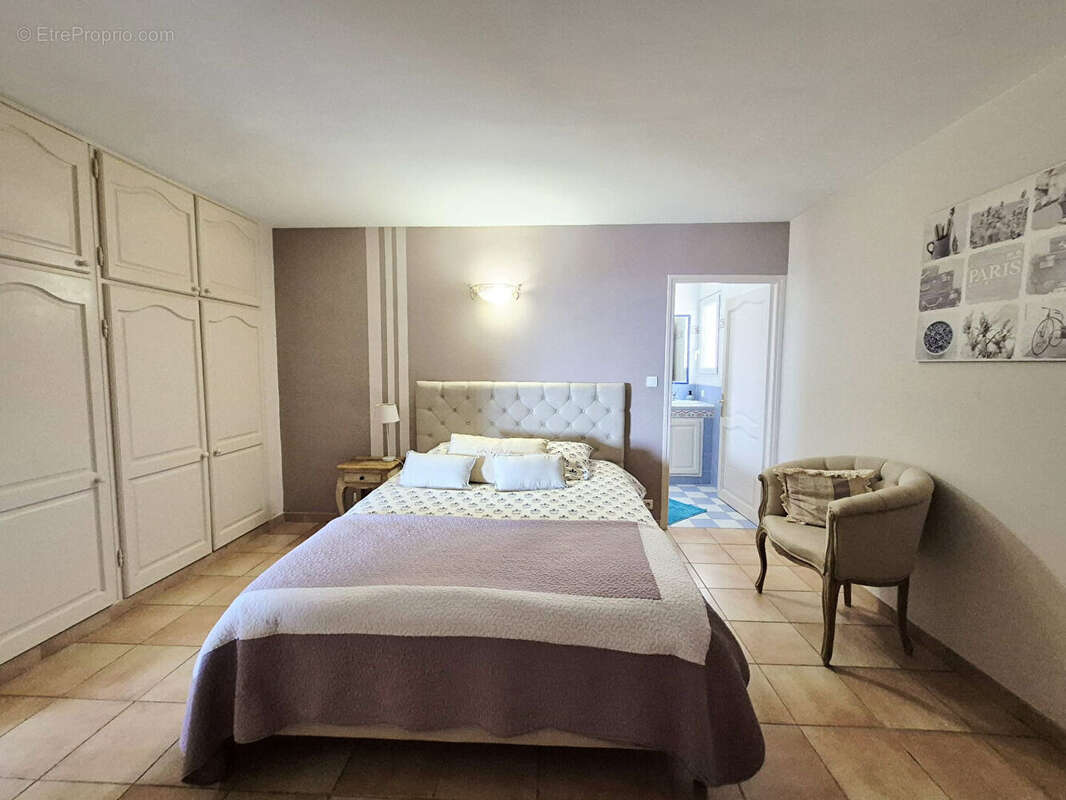 Maison à SAUSSET-LES-PINS