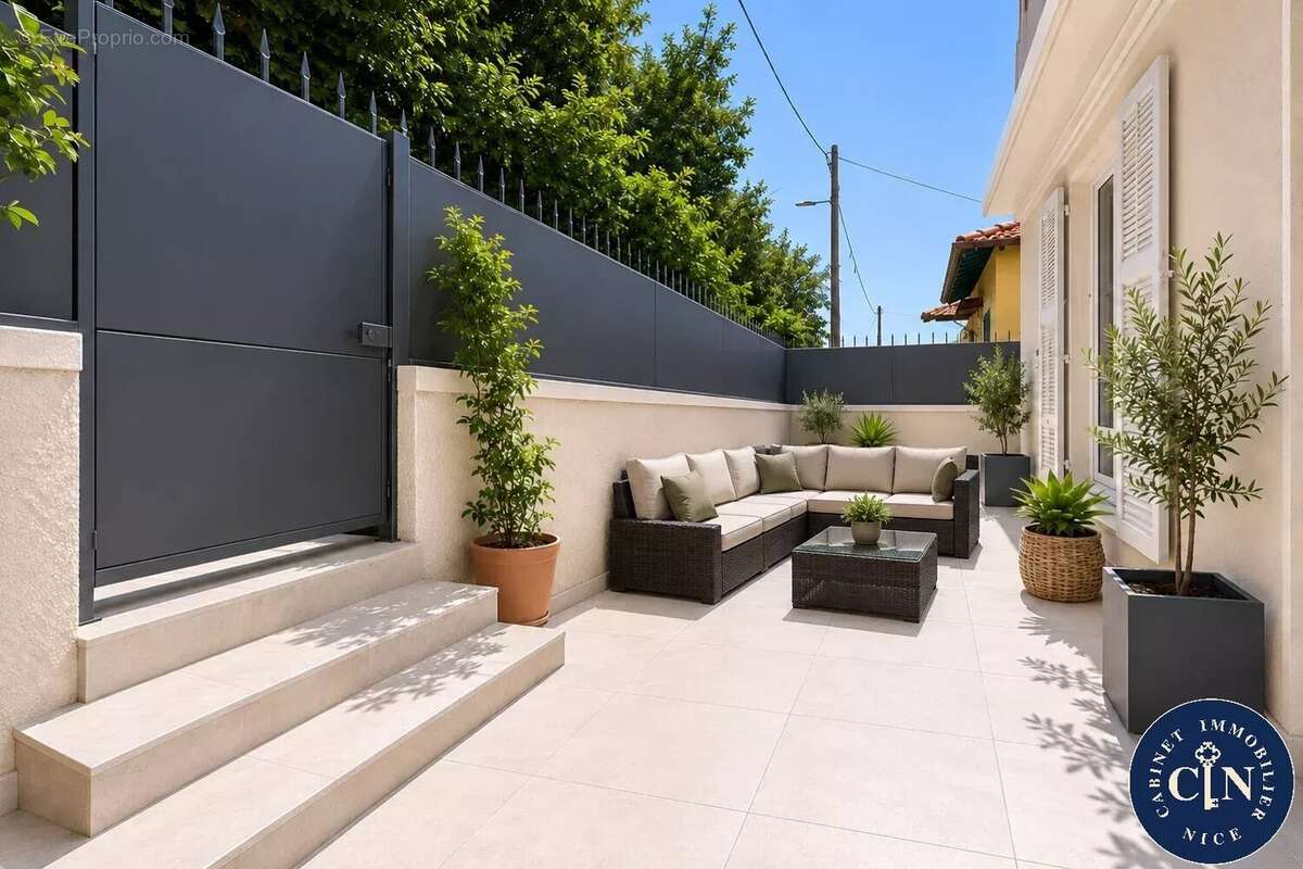 Appartement 63 m² à Nice  - photo 2