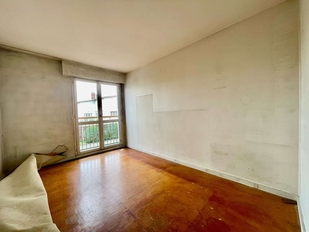 Appartement à LE BOURGET