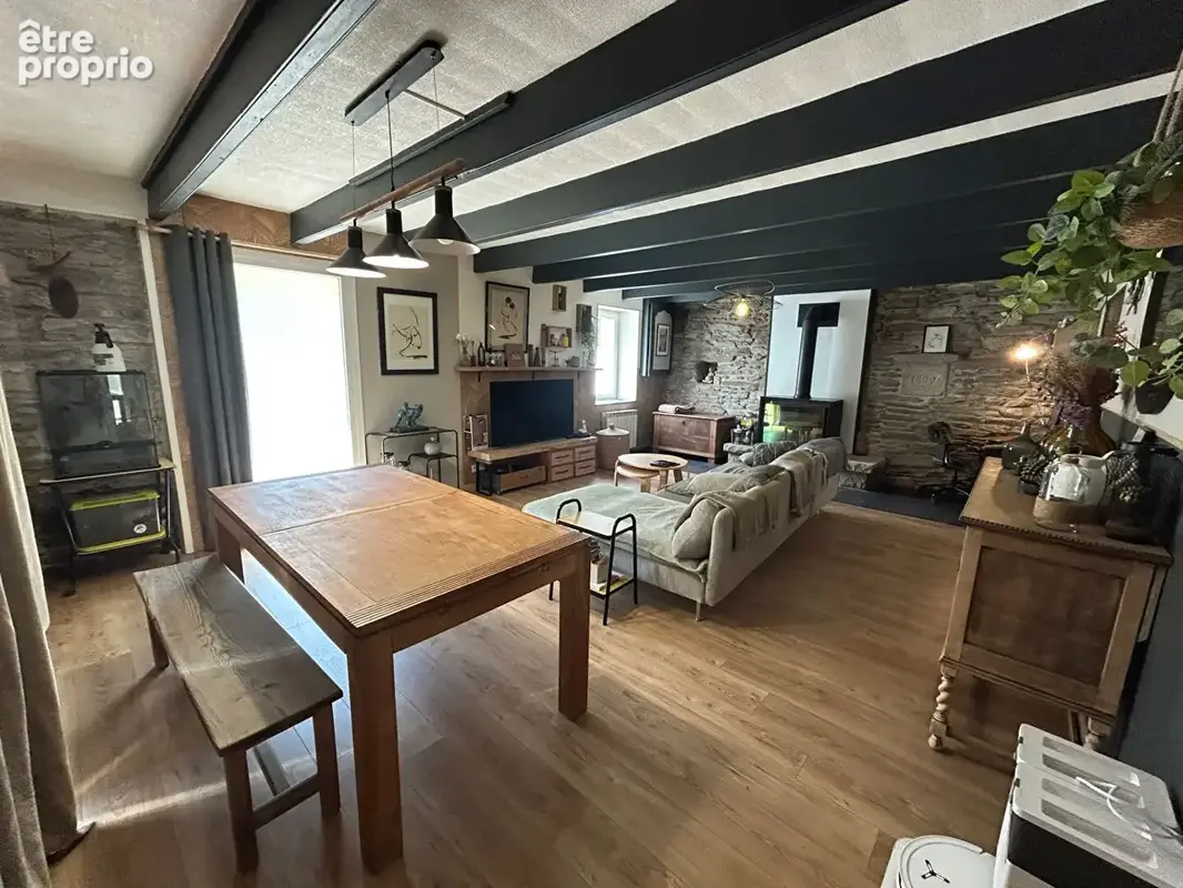 PLOUGOURVEST- Maison de caractère- 8 pièces 175m2 - photo 6