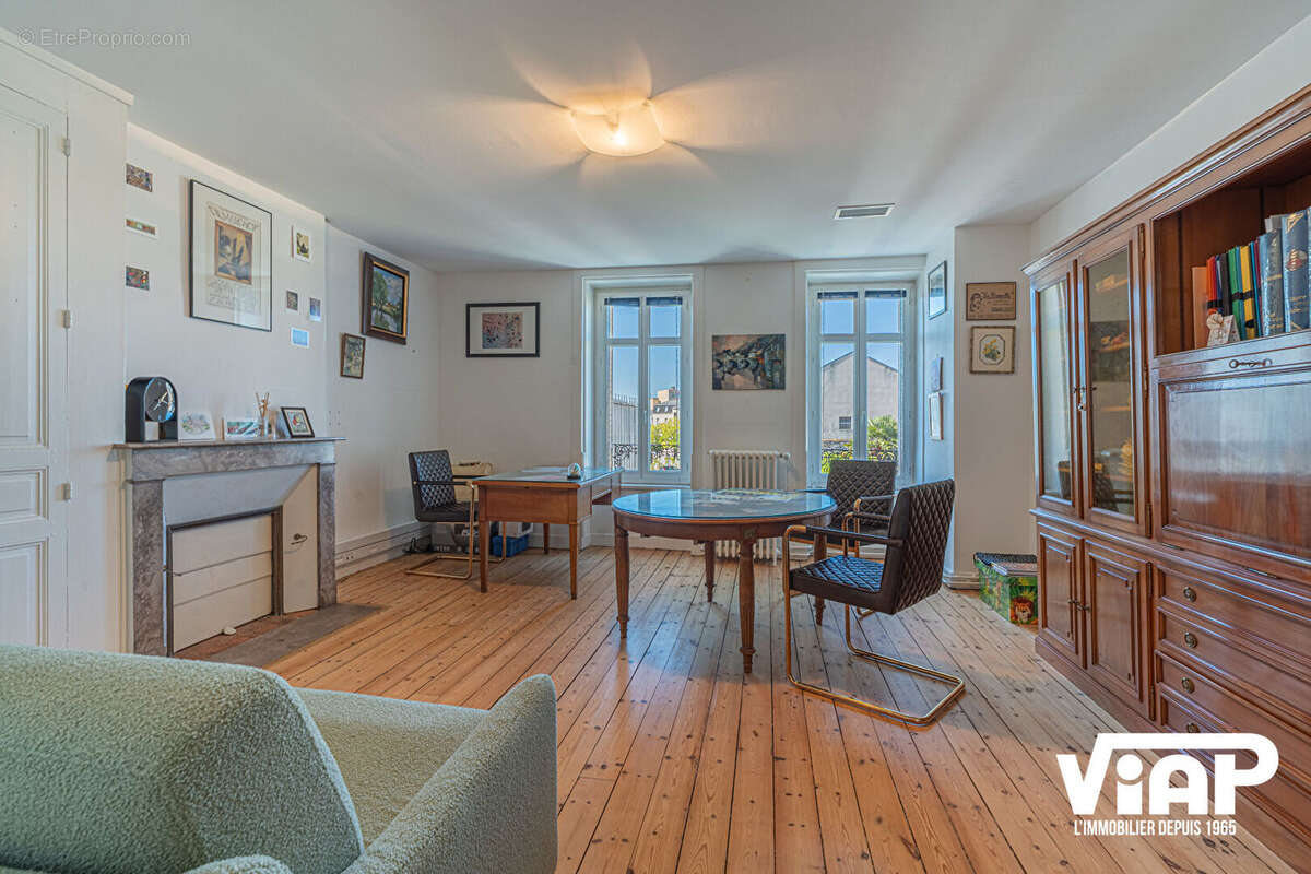 Exceptionnel - hôtel particulier - limoges centre-ville - photo 10
