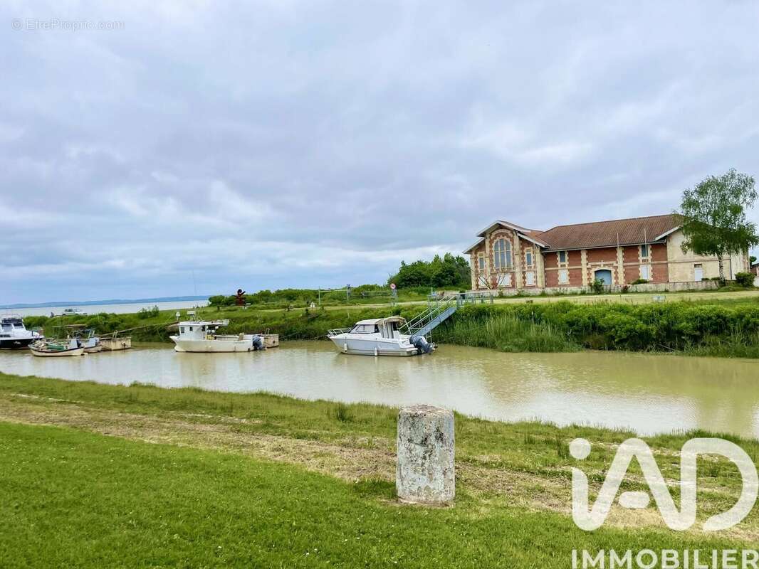 Maison 160 m² à Saint-Christoly-Medoc  - photo 5