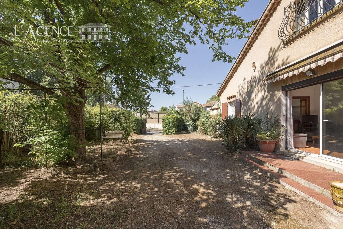 Maison à ARLES