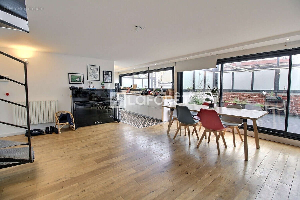 Appartement à MONTREUIL