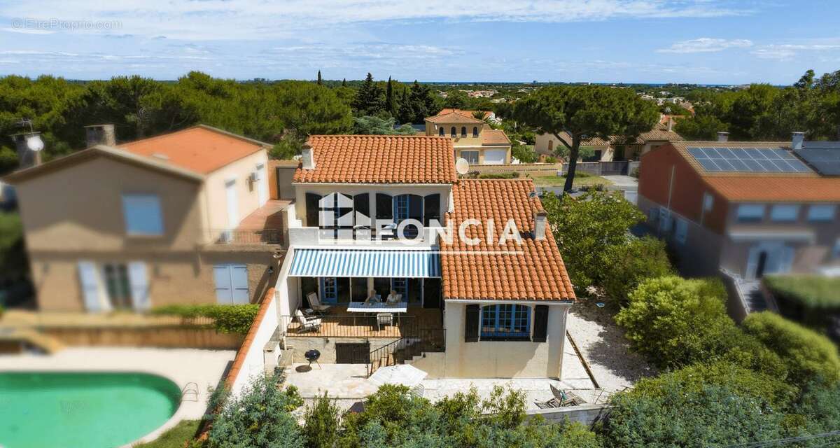 Maison à SAINT-CYPRIEN