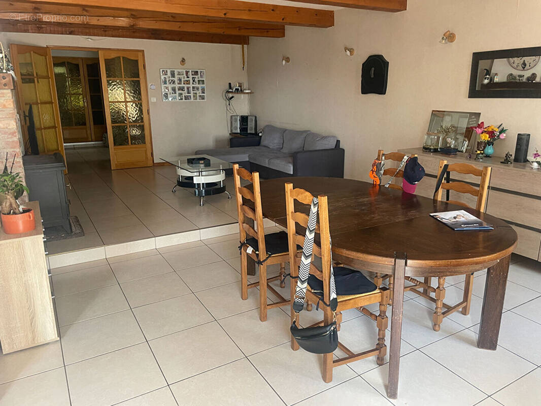 Maison à EINVILLE-AU-JARD