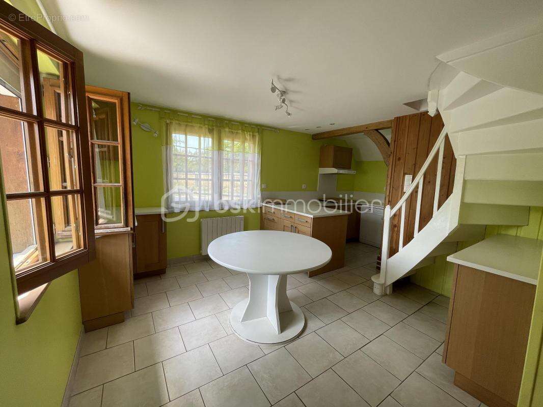 Charmante maison à colombages - 70 m² habitables - Aucun travaux à prévoir - photo 6