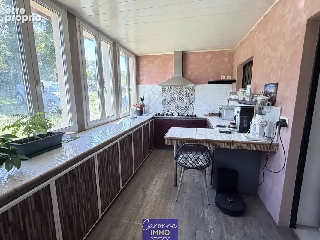 Maison en pierre avec grand garage et terrain - photo 2