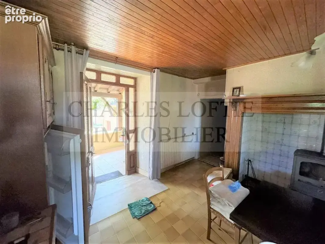 Ensemble de 2 maisons, dépendances sur 3 655 m² de terrain - photo 5