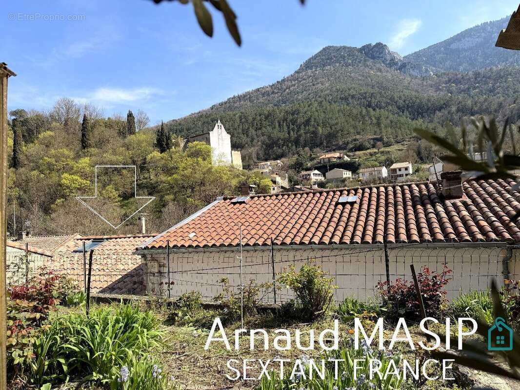Maison à AXAT