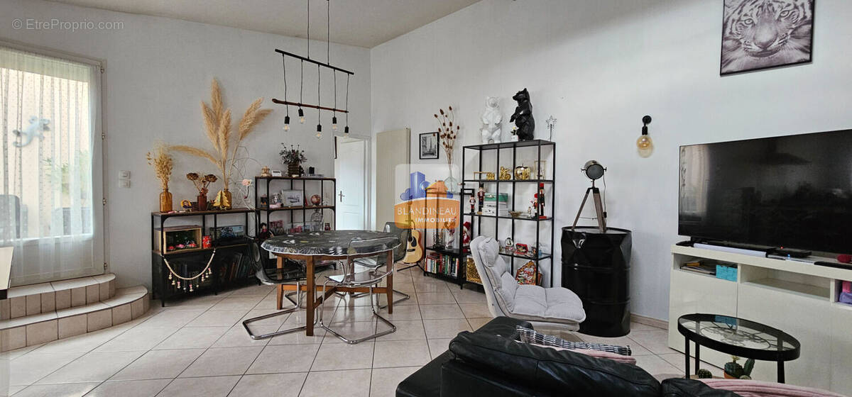 Maison à LA MONTAGNE