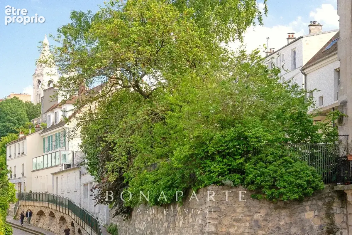 Montmartre - place constantin-pecqueur - photo 14