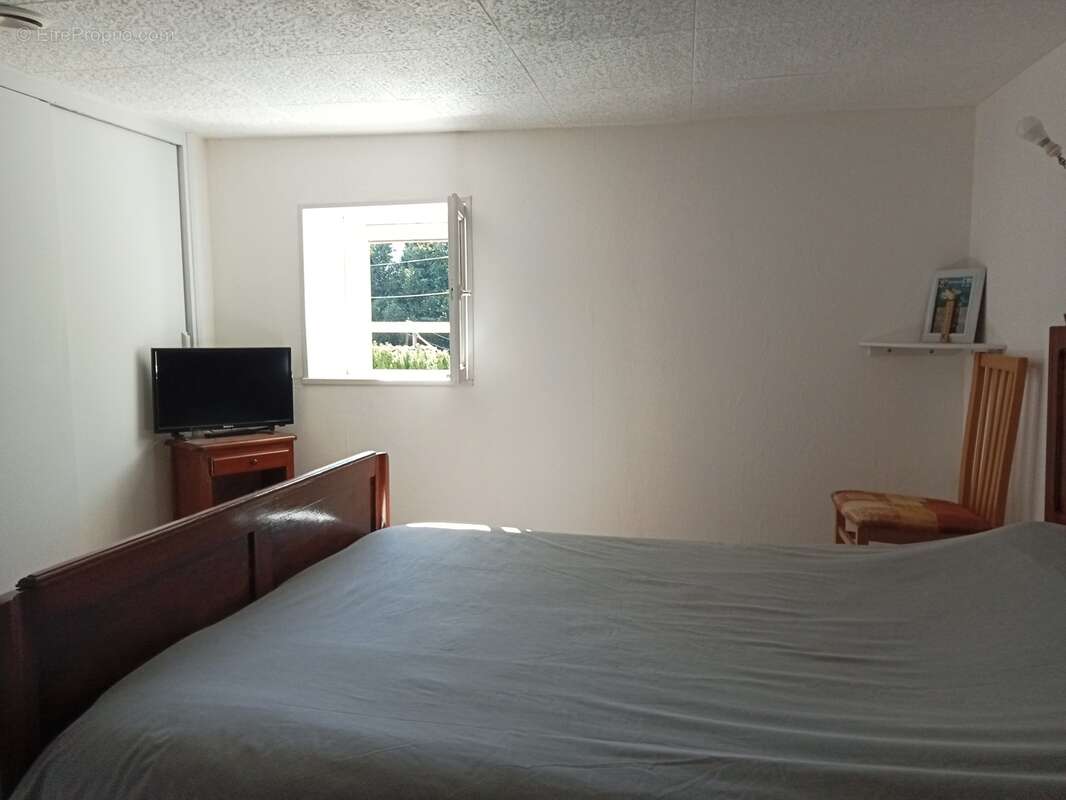 Appartement à SAINTE-SEVERE