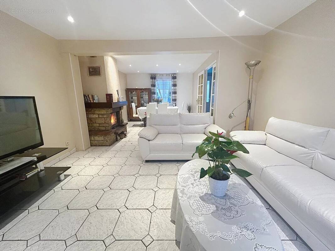 Maison à NOGENT-SUR-OISE