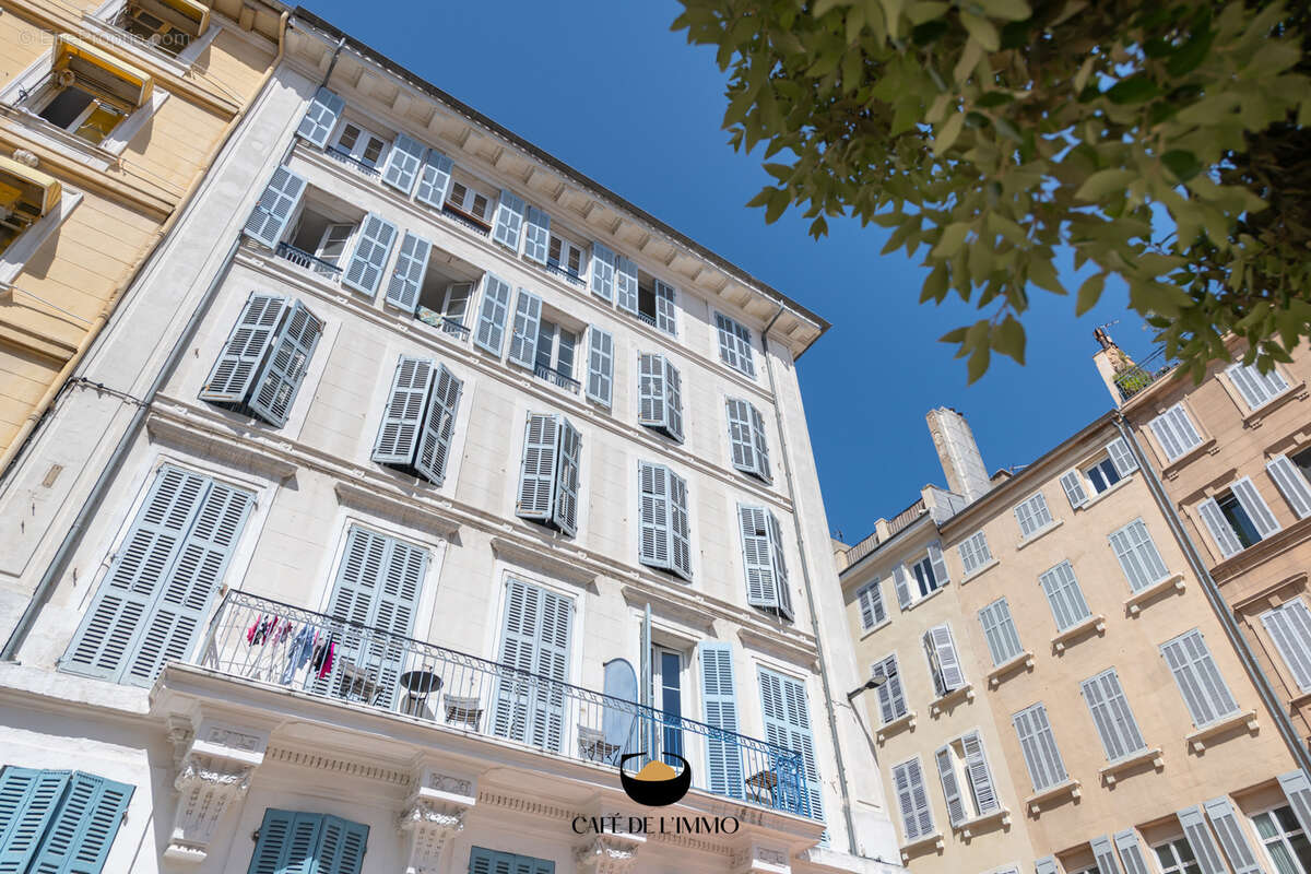 Commerce à MARSEILLE-1E