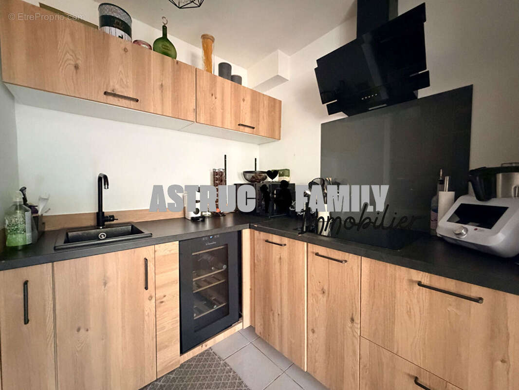 Appartement à SAINT-LAURENT-D'AIGOUZE