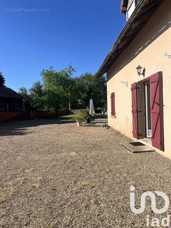 Photo 2 - Maison à LA FERTE-HAUTERIVE