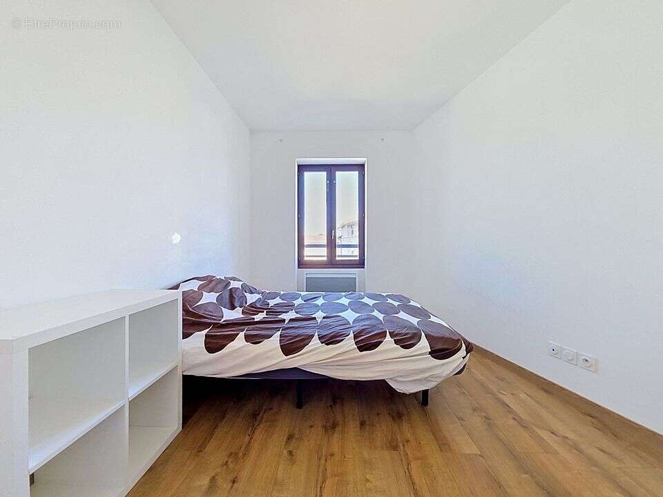 Appartement à HEYRIEUX
