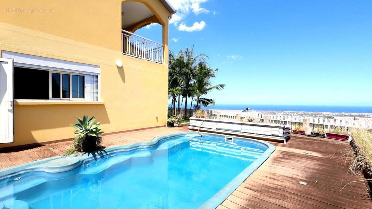 Maison à LA POSSESSION