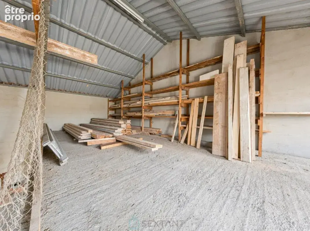 Commerce 111 m² à vendre à Saint-Chamas (13250) - photo 5