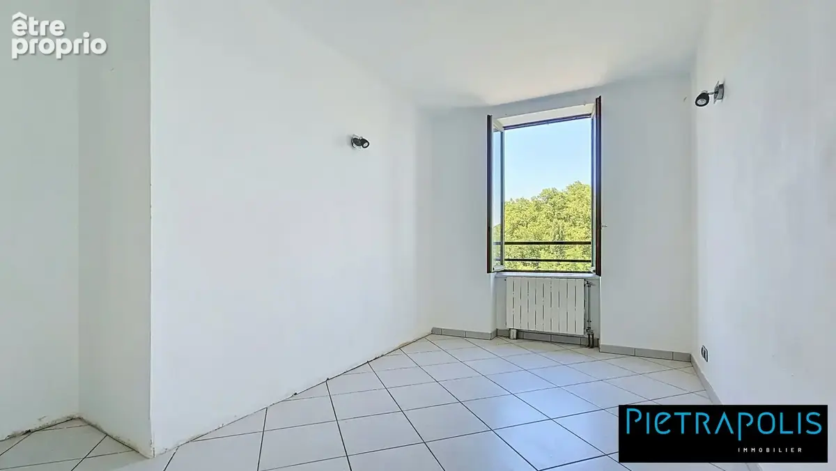 Appartement 3 pièces 80 m² à vendre à Caluire-Et-Cuire (69300) - photo 8
