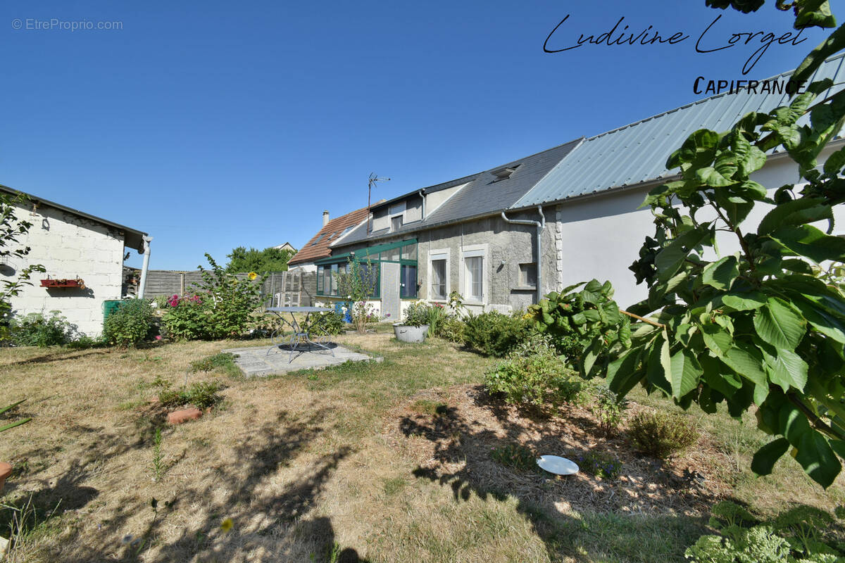 Maison à GIZY