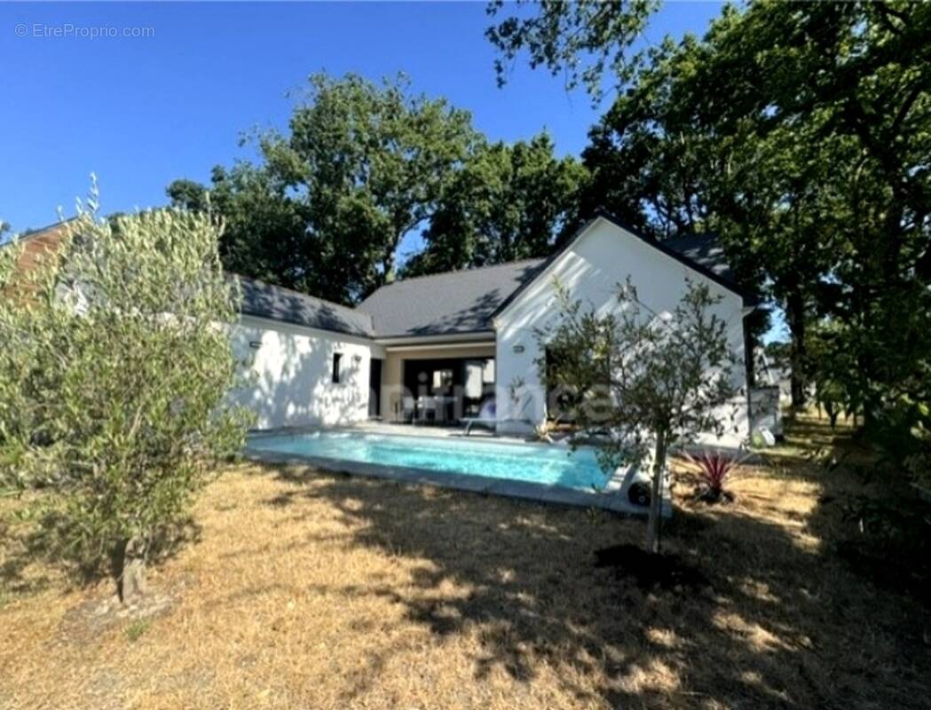 Maison à MESQUER