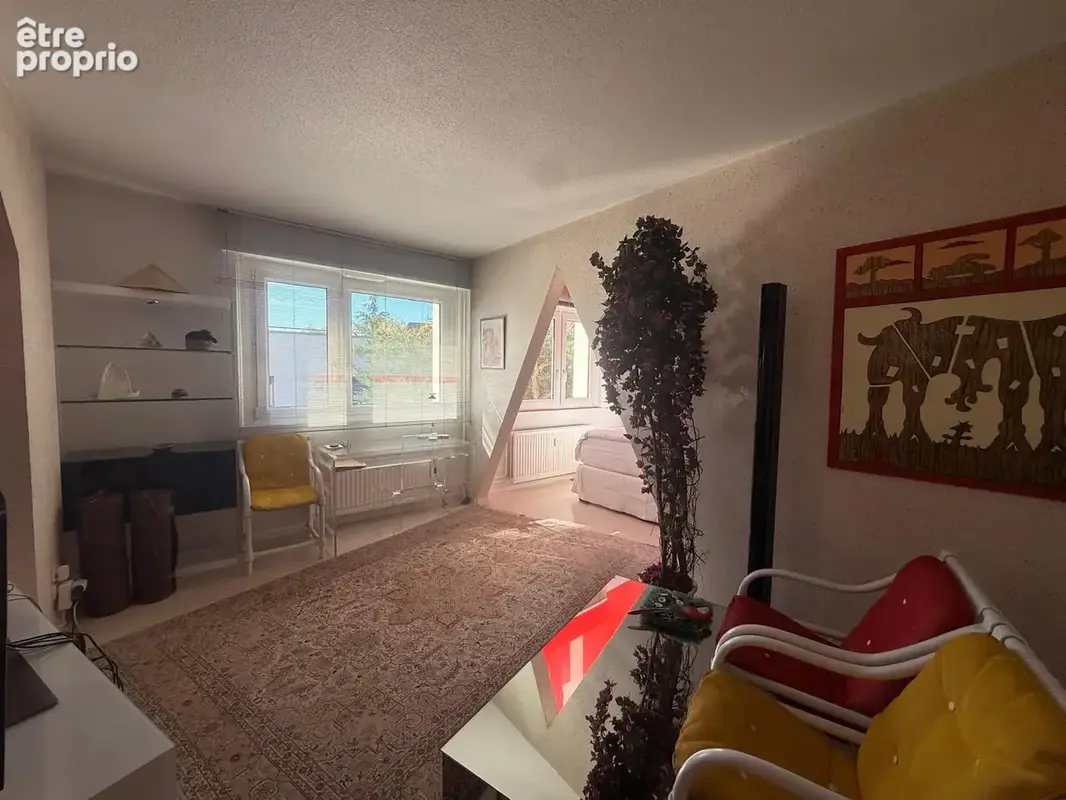 À vendre   Duplex rare de 169 m2 avec deux espaces de vie, balcons et trois stationnements   Saint-Louis - photo 16