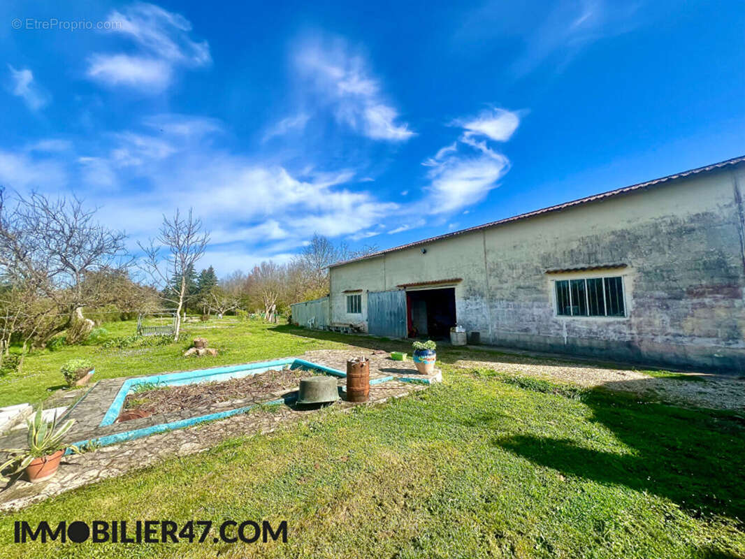 Maison sur sous sol avec dépendances - photo 5