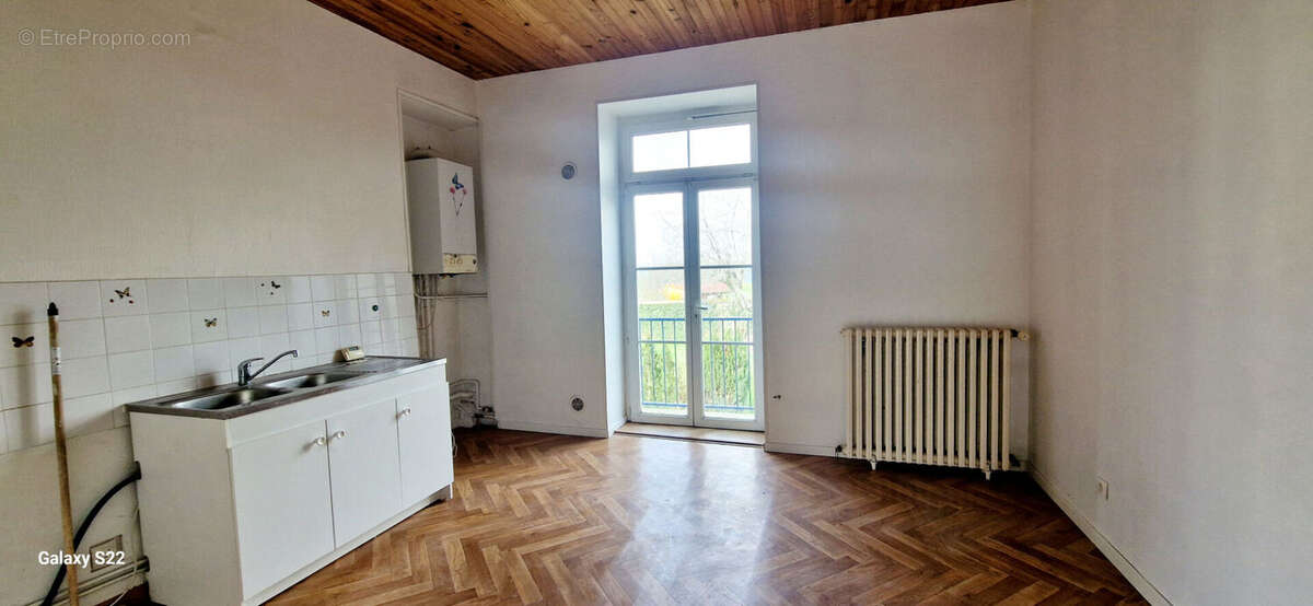 Appartement à MARCILLAT-EN-COMBRAILLE