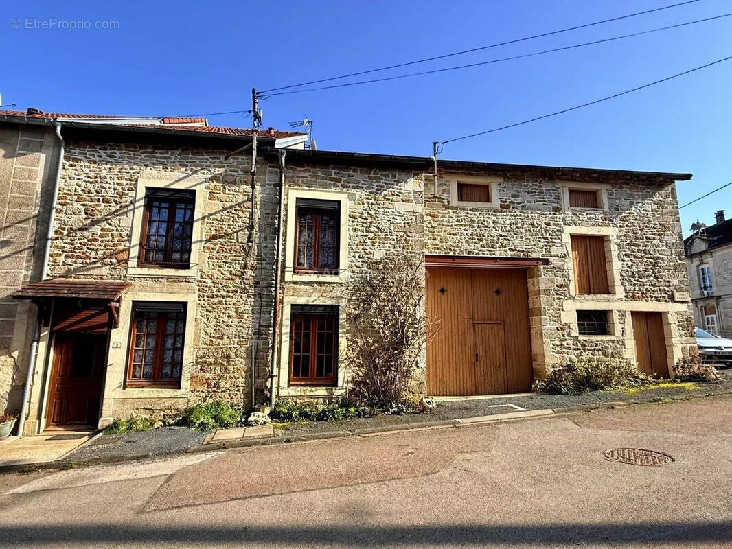 Maison à HUILLIECOURT