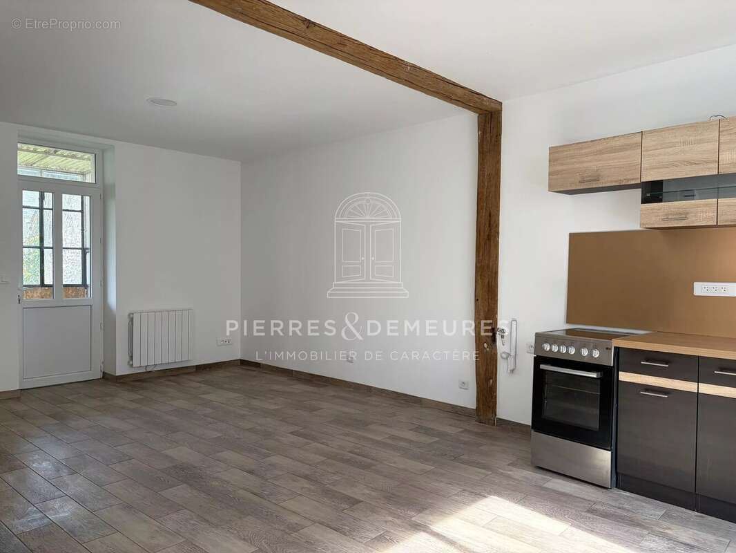 Maison à CHATEAUNEUF-SUR-CHER