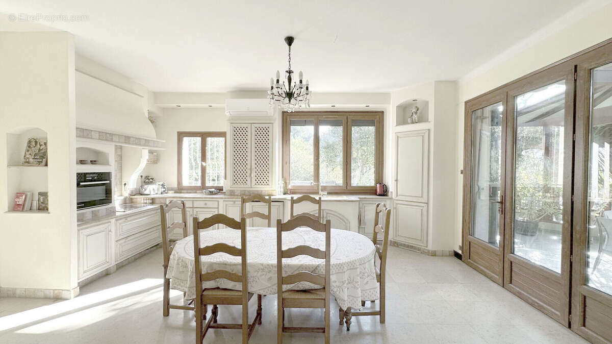 Maison à AIX-EN-PROVENCE