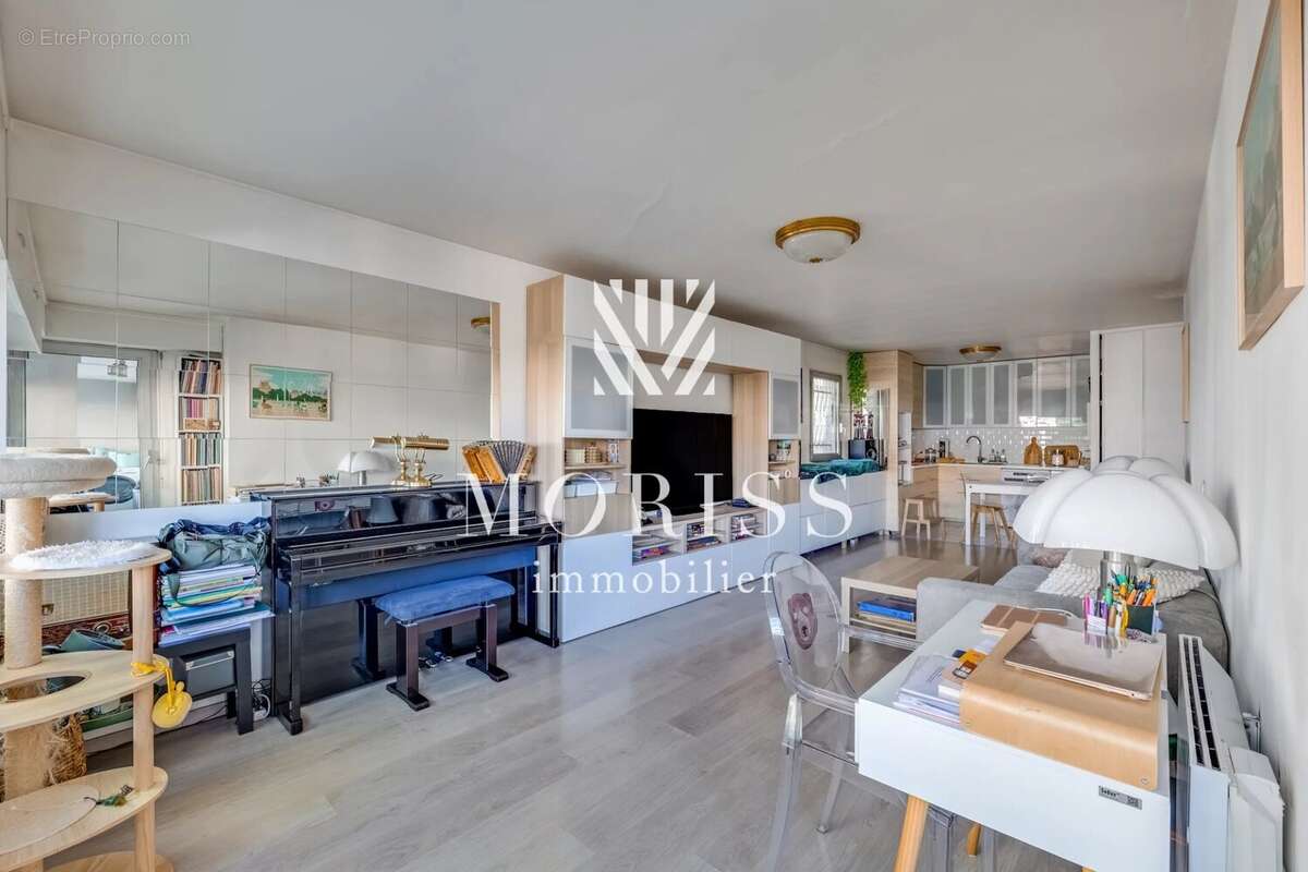 Appartement à PARIS-19E