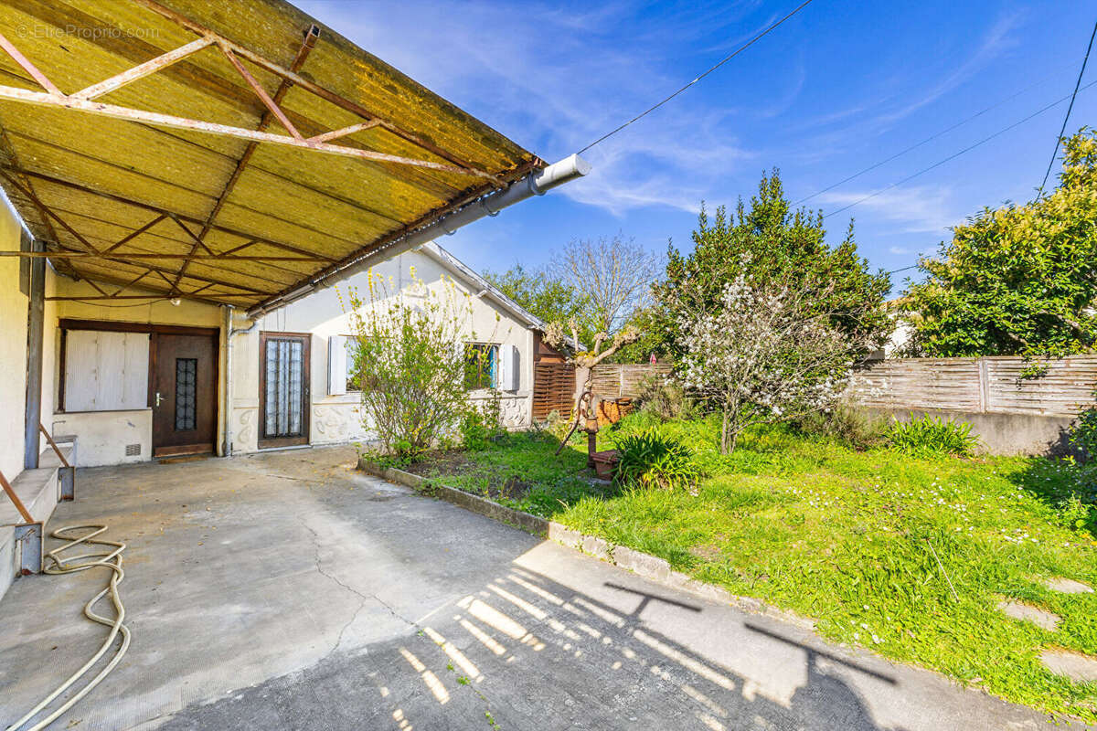 Maison à BEGLES