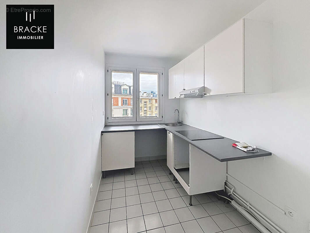 Appartement à LA GARENNE-COLOMBES