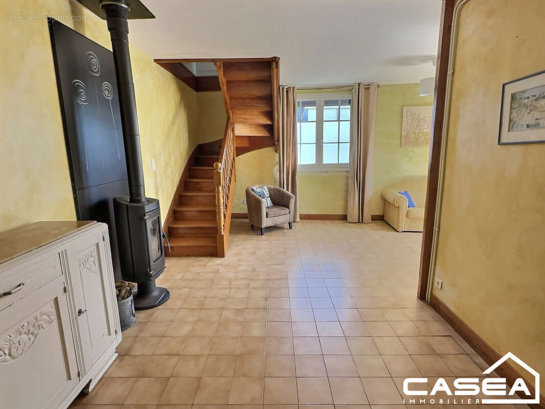 Maison à LOCTUDY