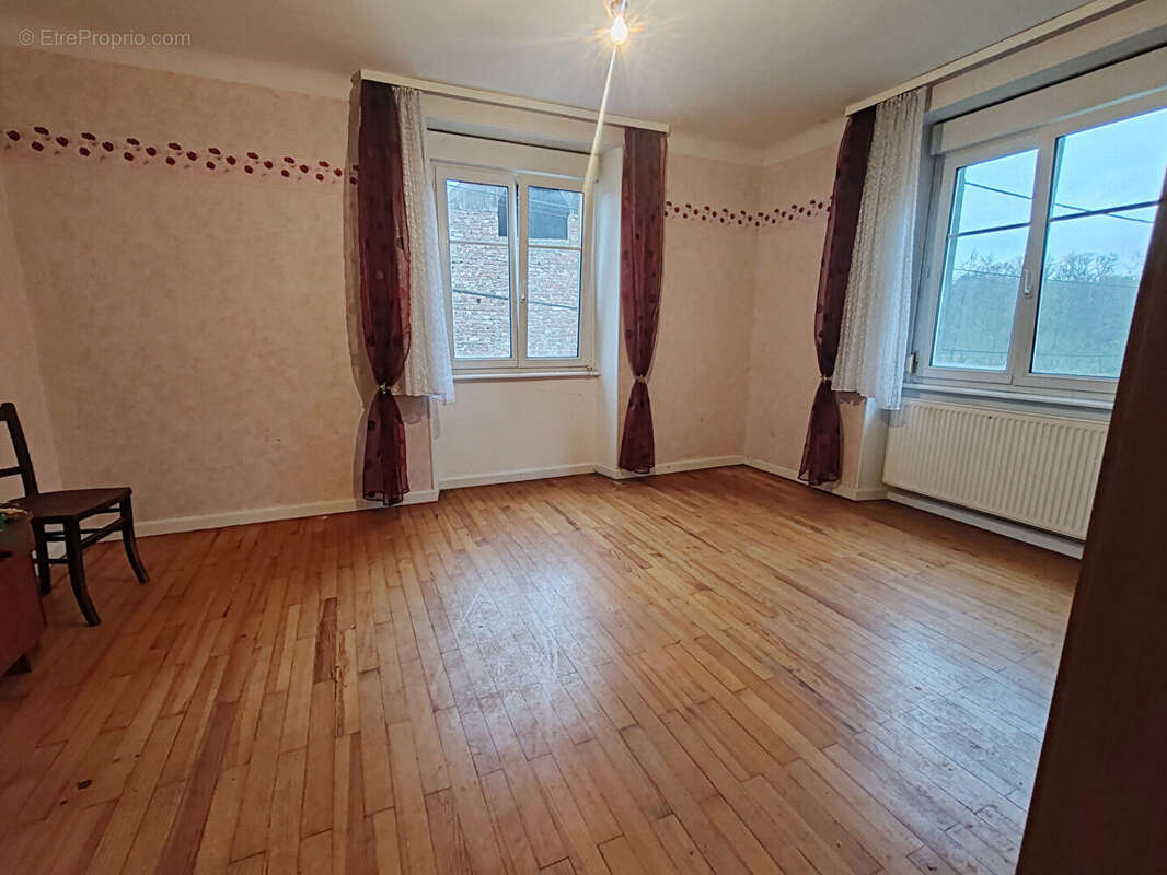 Maison à VOLMUNSTER