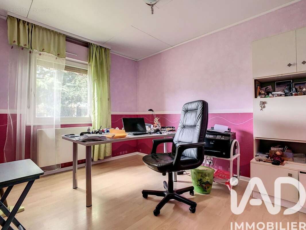 Photo 5 - Maison à DAMMARIE-LES-LYS