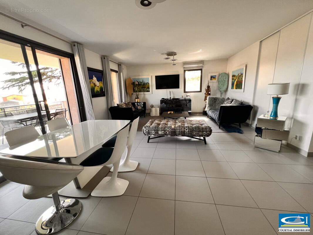 Appartement à TOURNON-SUR-RHONE