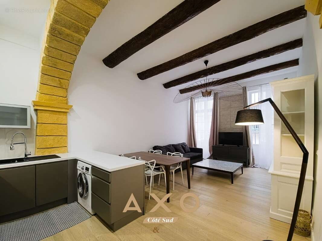 Appartement à AIX-EN-PROVENCE