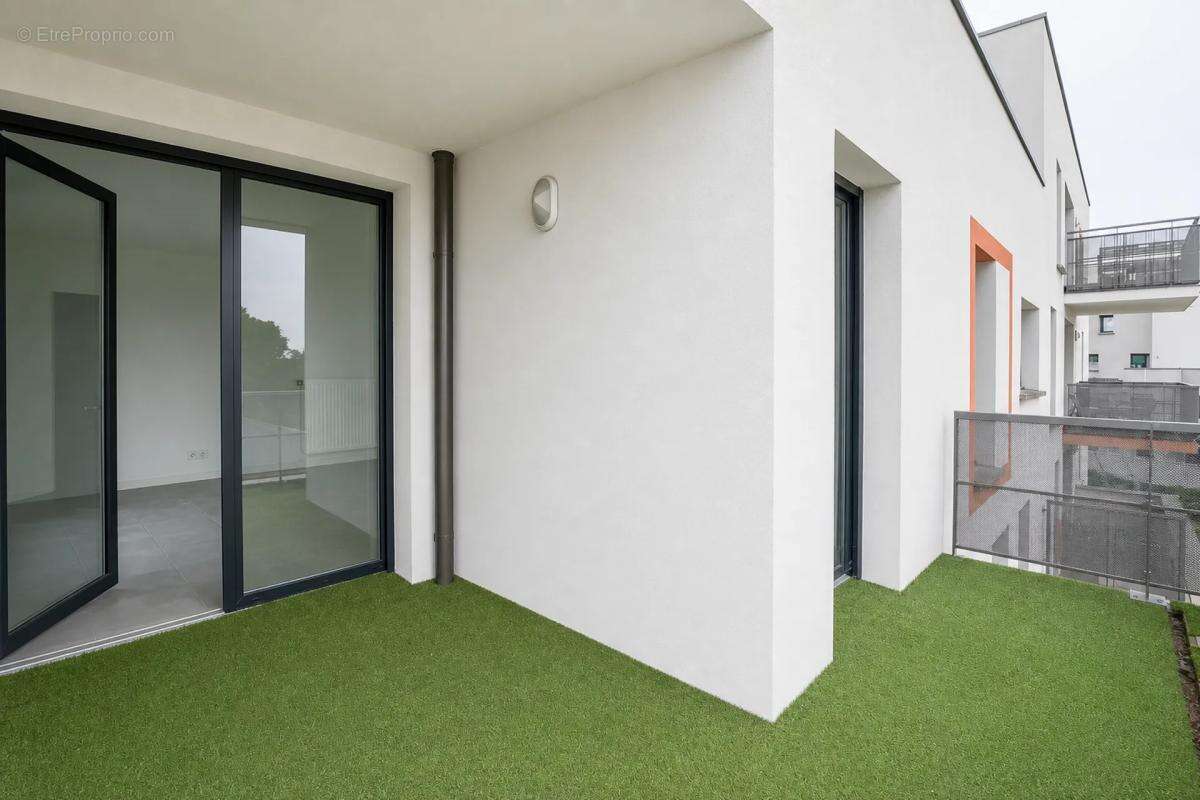 Appartement 3 pièces à Villenave-d'Ornon - photo 11