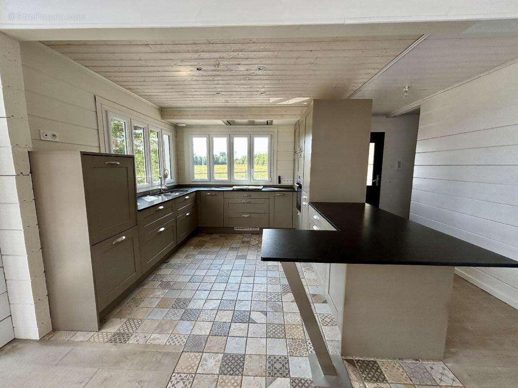 Maison 142 m² à Argentan  - photo 4