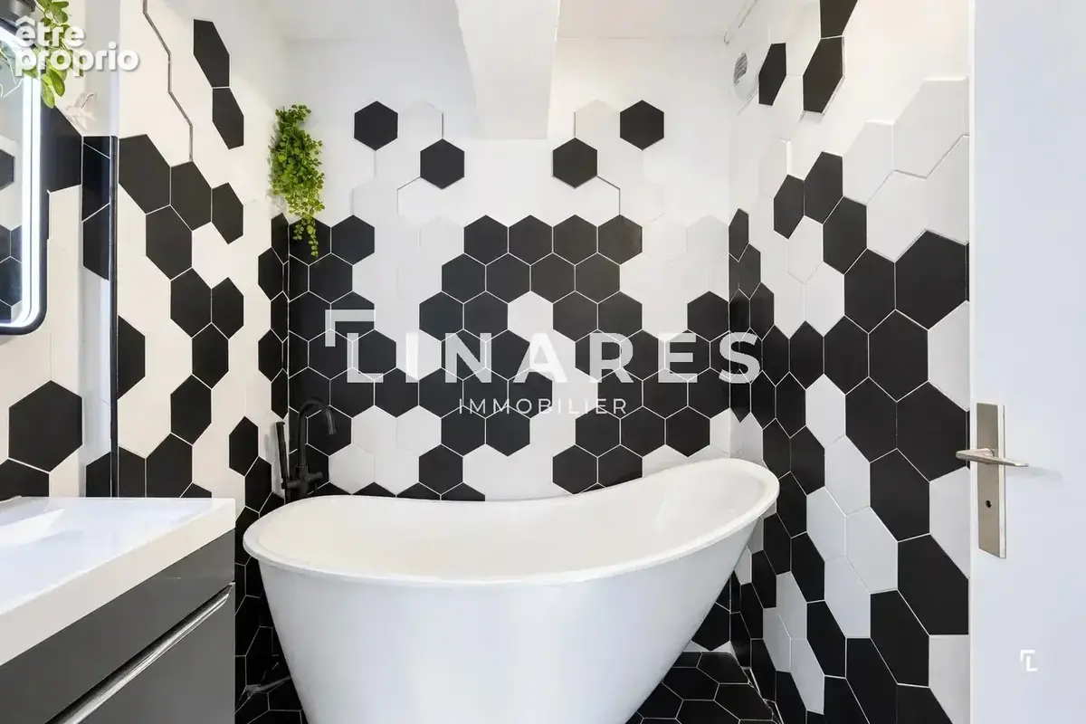 LE 6e CIEL - Appartement T4 de 94 m2 - Terrasse - Climatisation - Cave - 13008 - photo 9