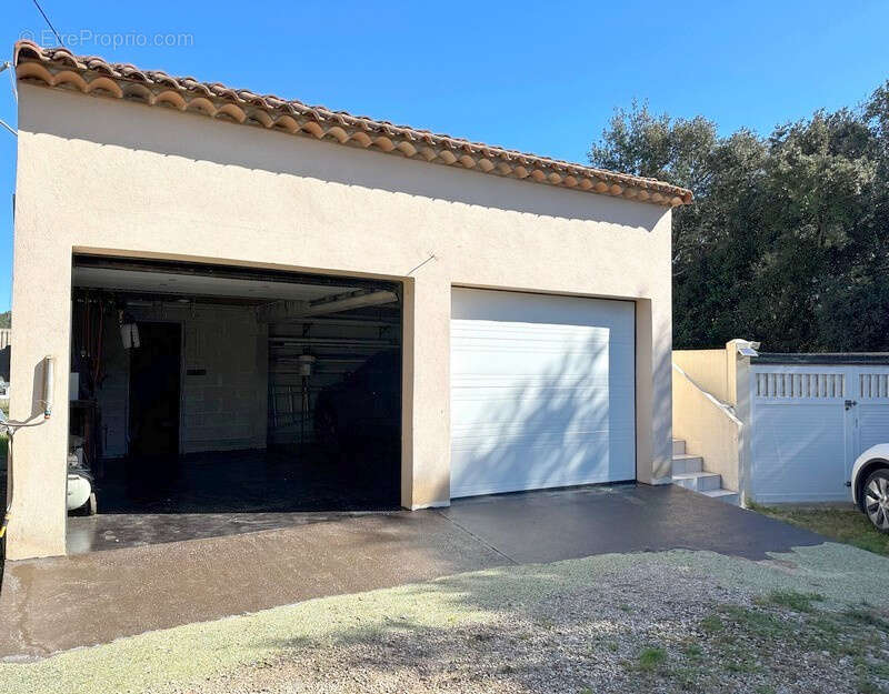 Maison à PIGNANS