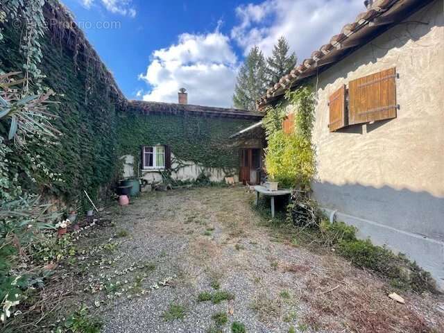 Maison à LIAS-D&#039;ARMAGNAC