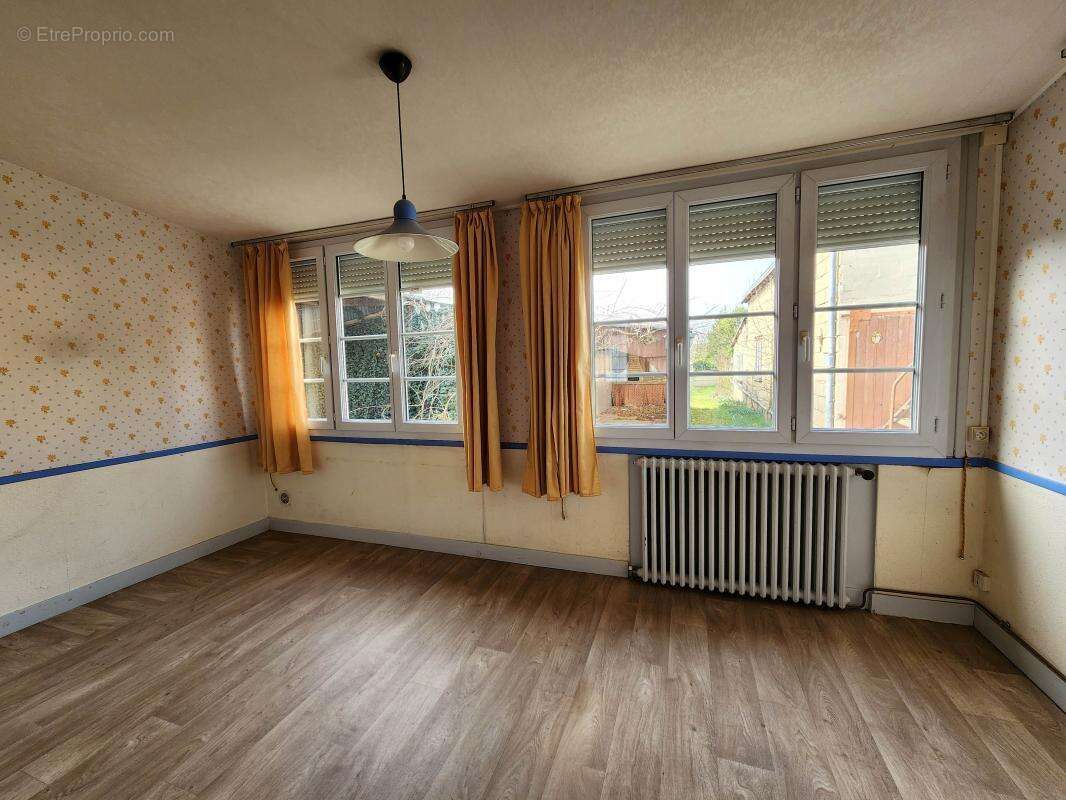 Maison à MONDOUBLEAU