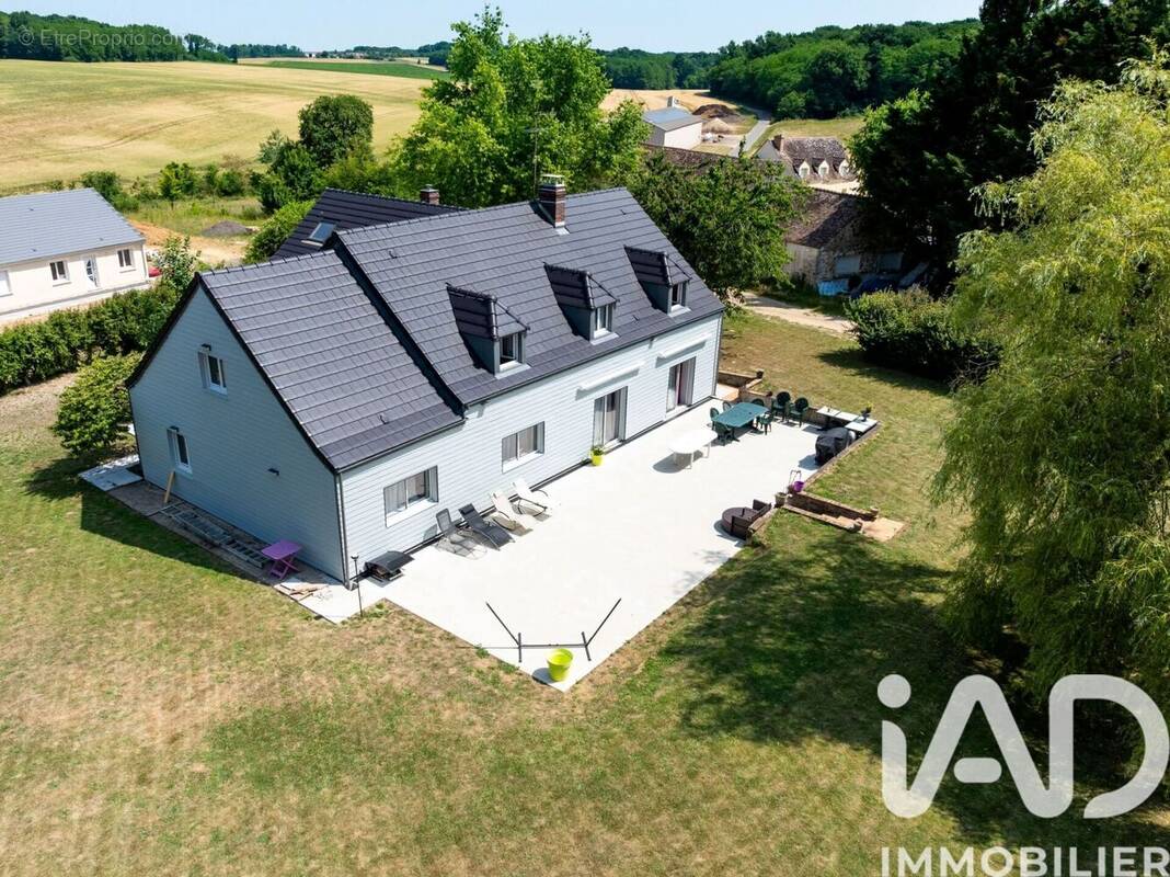 Photo 1 - Maison à LIXY